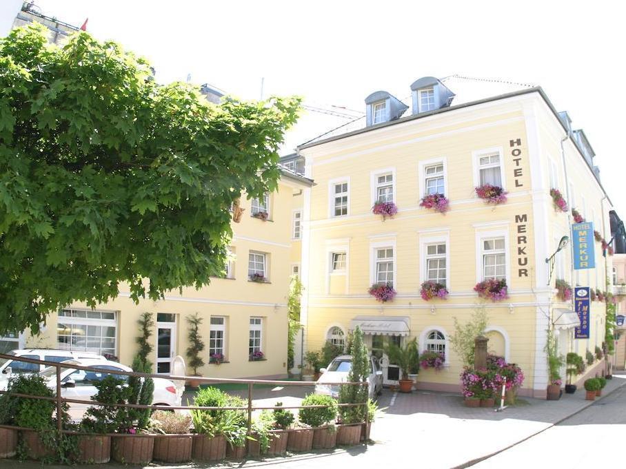 Hotel Merkur Baden-Baden Exterior photo