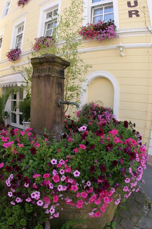 Hotel Merkur Baden-Baden Exterior photo